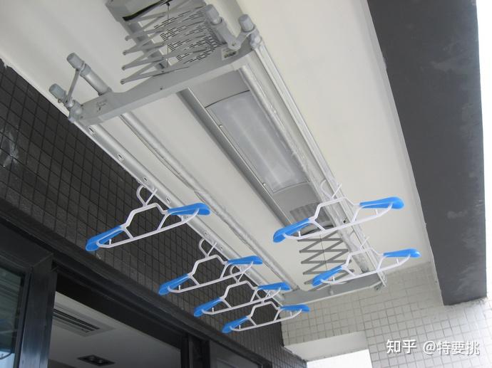 阳台晾衣架哪种好?