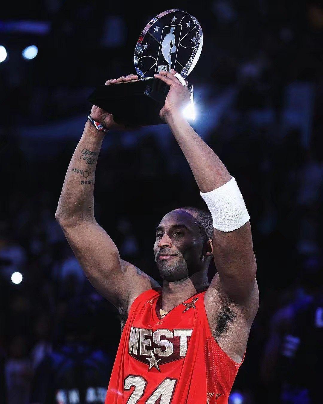 晒科比高清图片