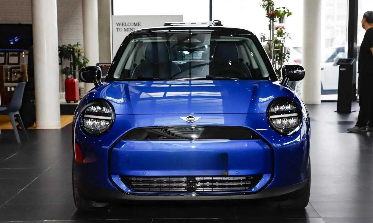 预售21万元 续航456公里，全新电动MINI COOPER E经典派到店 - 知乎