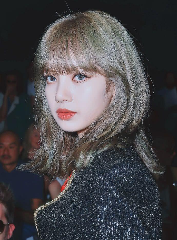 哪位有blackpinklisa黑发图片