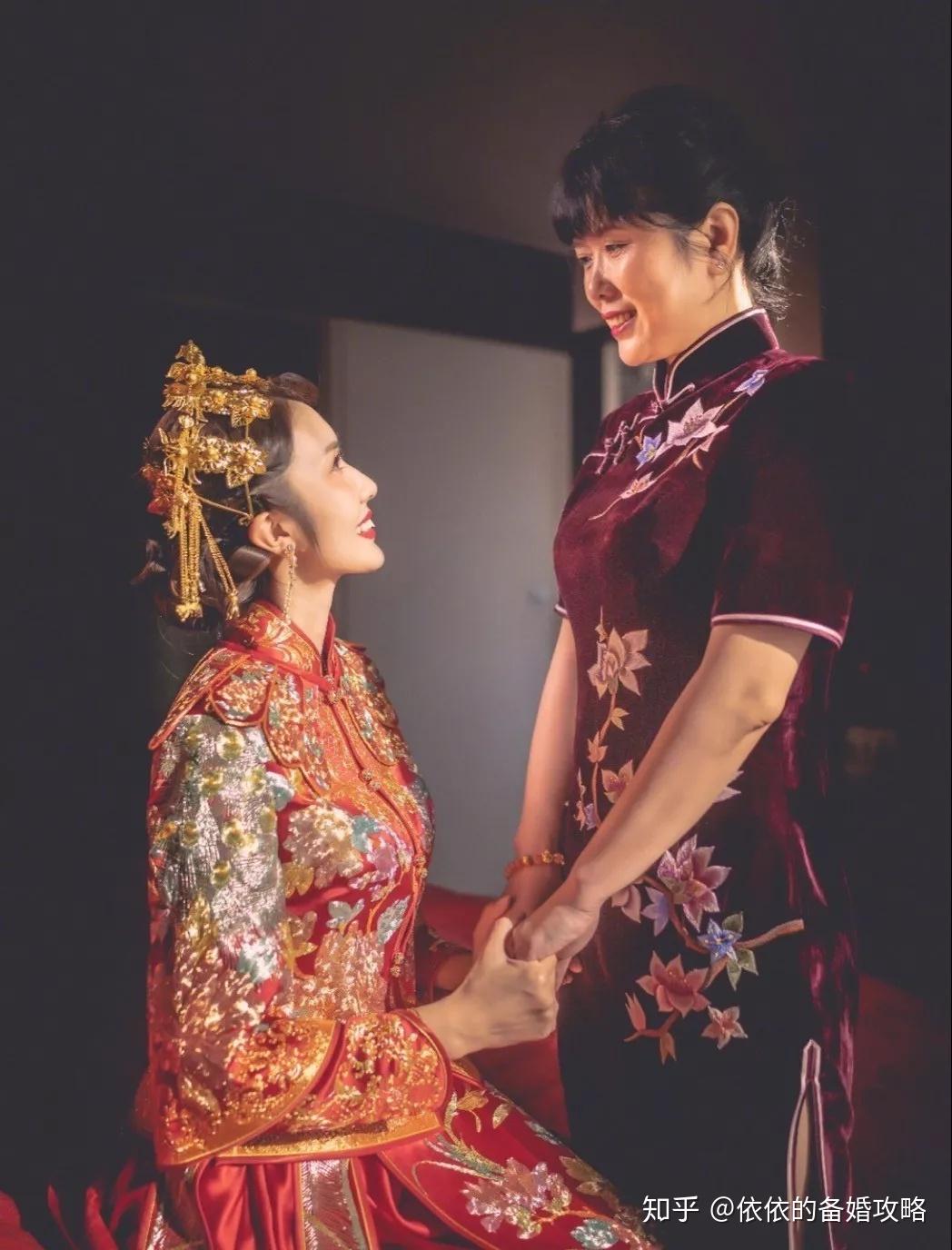 新郎的母亲在婚礼上可以怎么穿搭? - 知乎