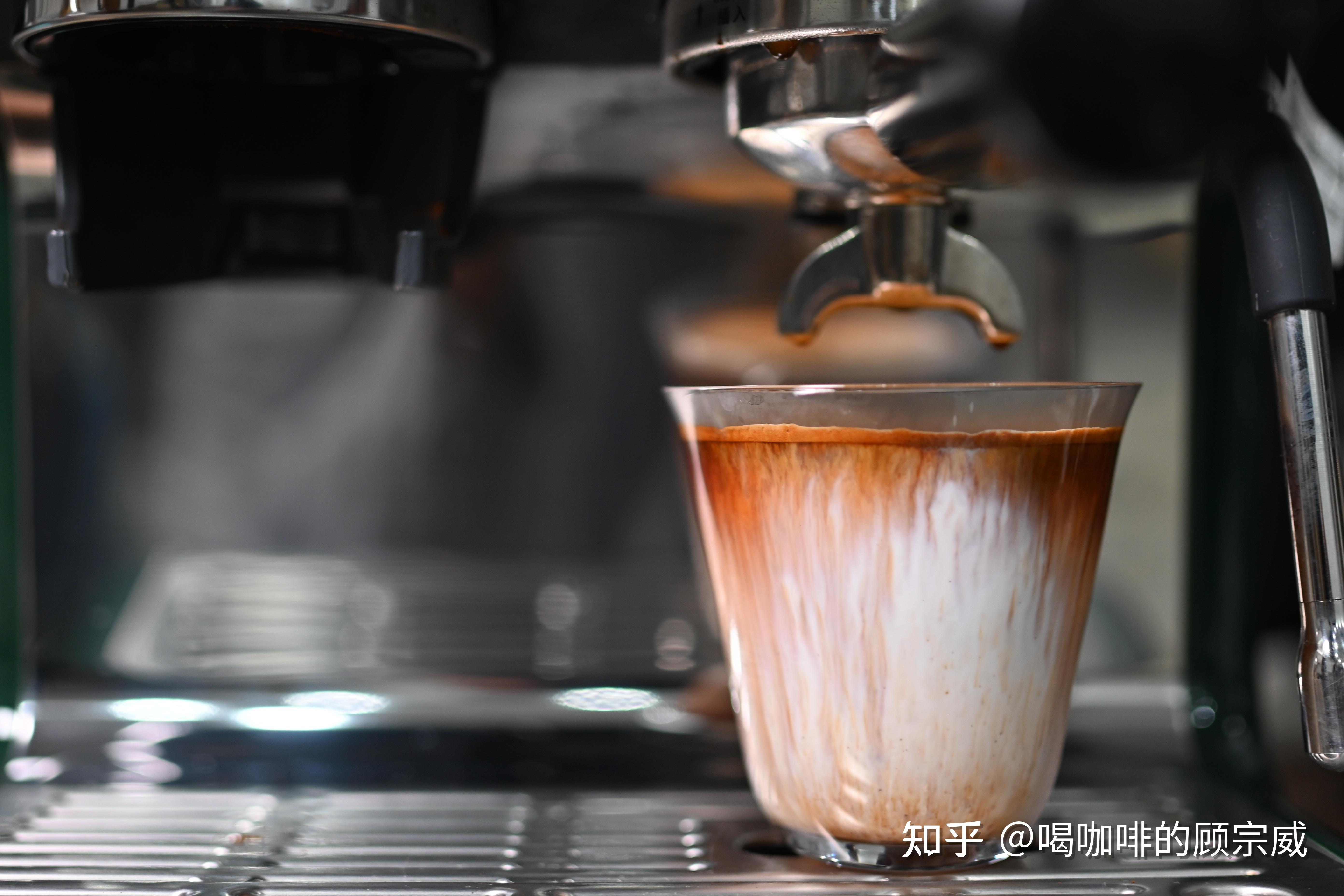 现磨咖啡清一色意式深烘拼配豆为主,是不是欺负我们中国人穷?