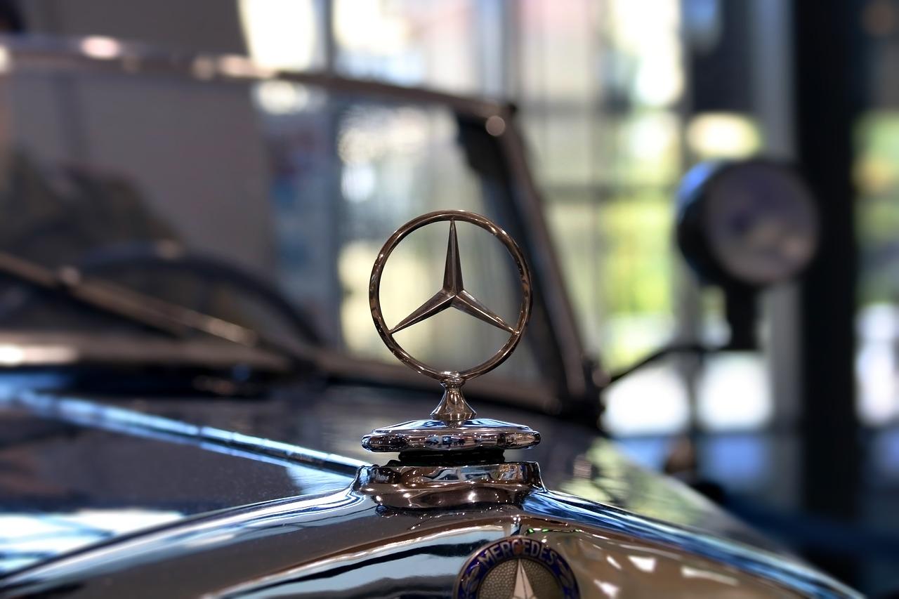 3. 装甲门价格对比