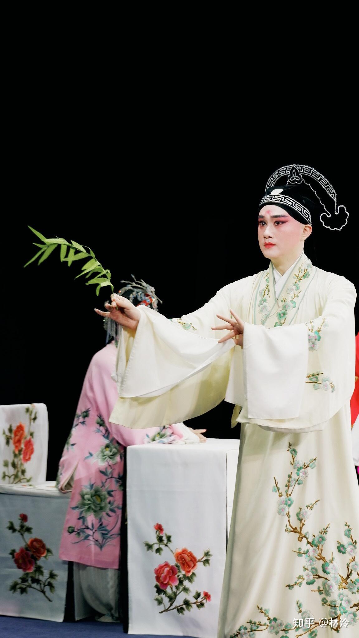 昆曲中属于巾生的人物有哪些? - 知乎