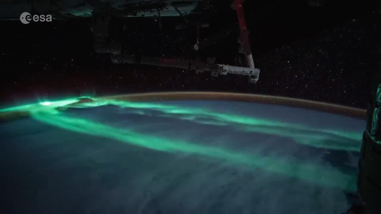 【技术·航天】航天员照片背后的小知识（1）：气辉 - 知乎
