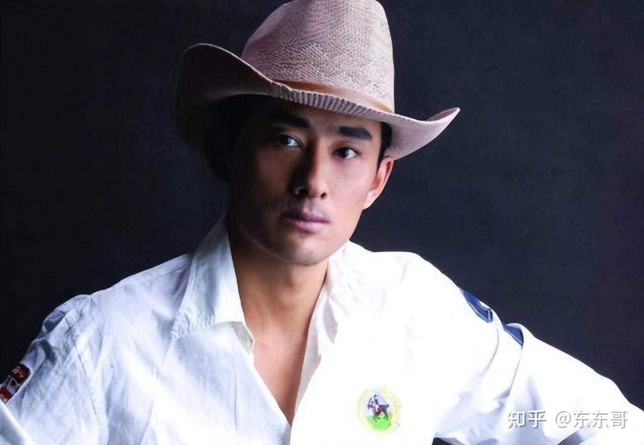 如何评价烧伤超人阿宝这个人