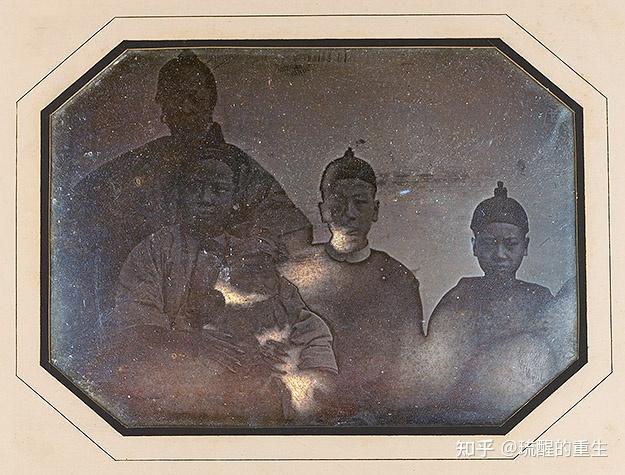 西方摄影史的开端：东方主义，中国最早的照片，以及摄影史上的第一次们