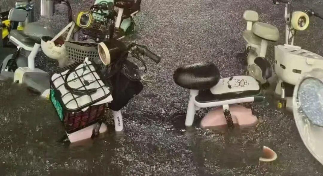 荆州暴雨中泡水的电动自行车,该如何处置?