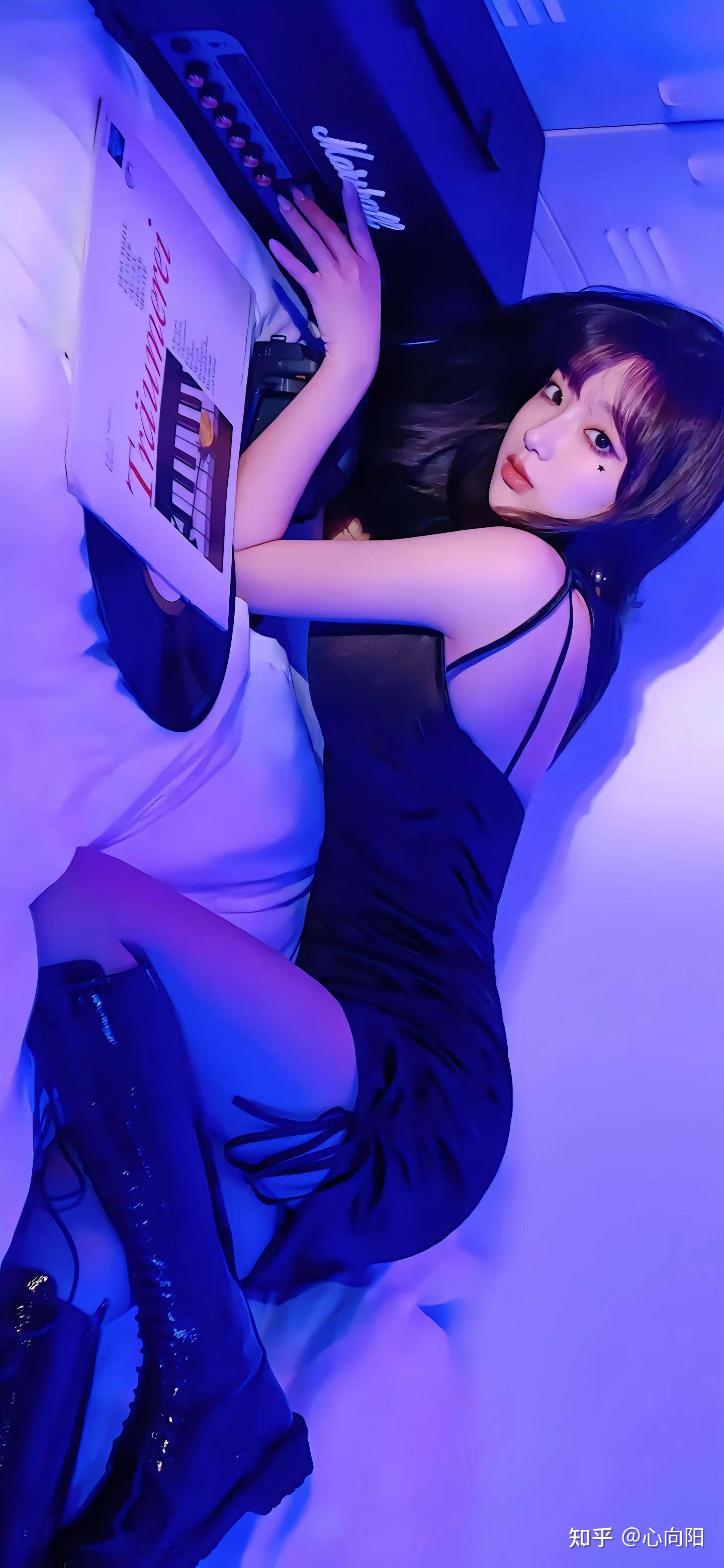 感觉女朋友很骚怎么办?