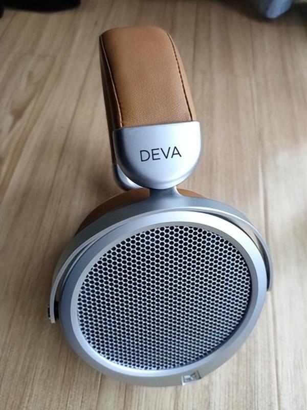 如何评价hifiman最近发布的deva pro平板耳机?音质怎么样?