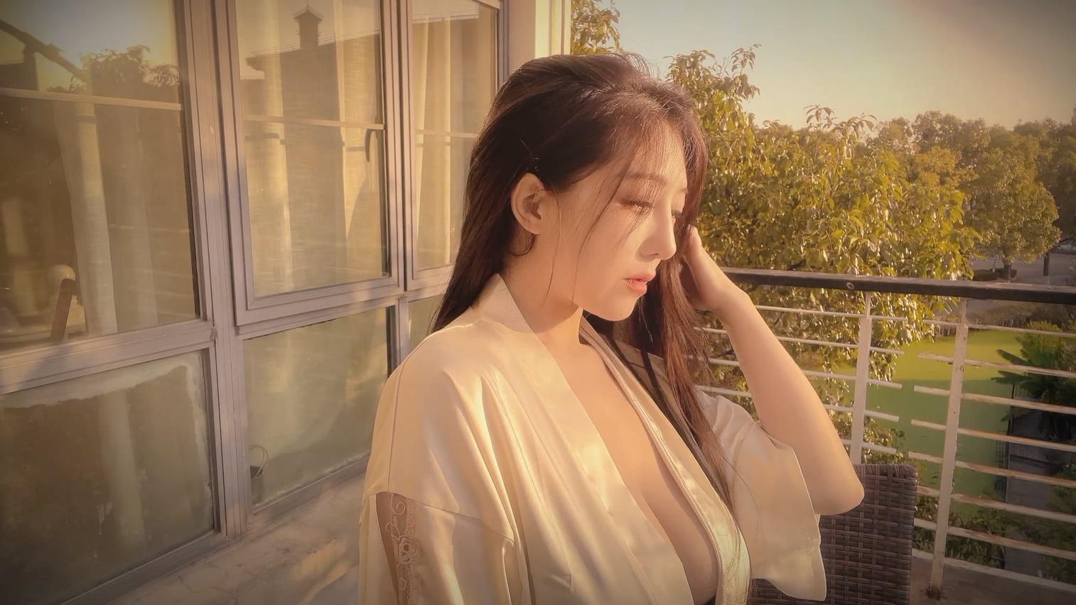 图片[3]-樱晚gigi 粉丝群收费视频写真5部[5V-2.32G]-佳人吧