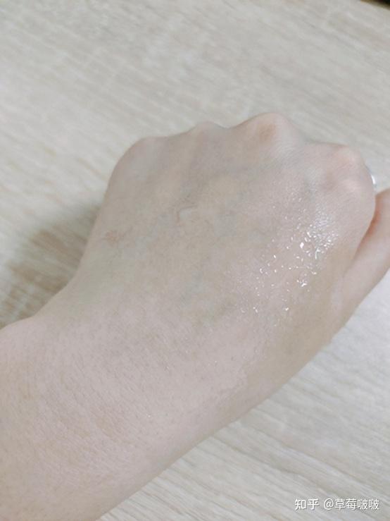 脸上长斑怎么办?-脸部长斑怎么内调