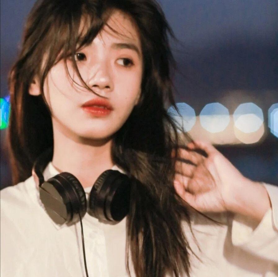 有没有一眼惊艳到的女生头像