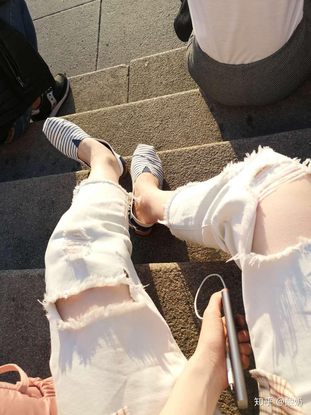 女生腿白是怎样的一种体验