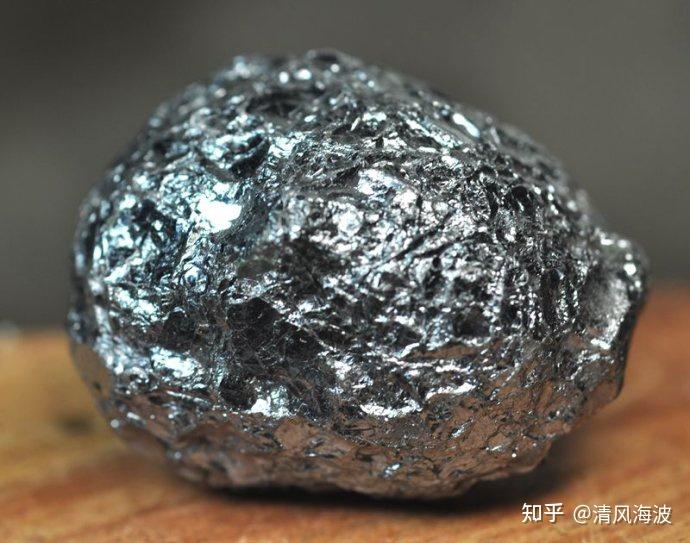 为什么和铁钴镍同族的钌铑钯锇铱铂没有磁性呢? - 知乎