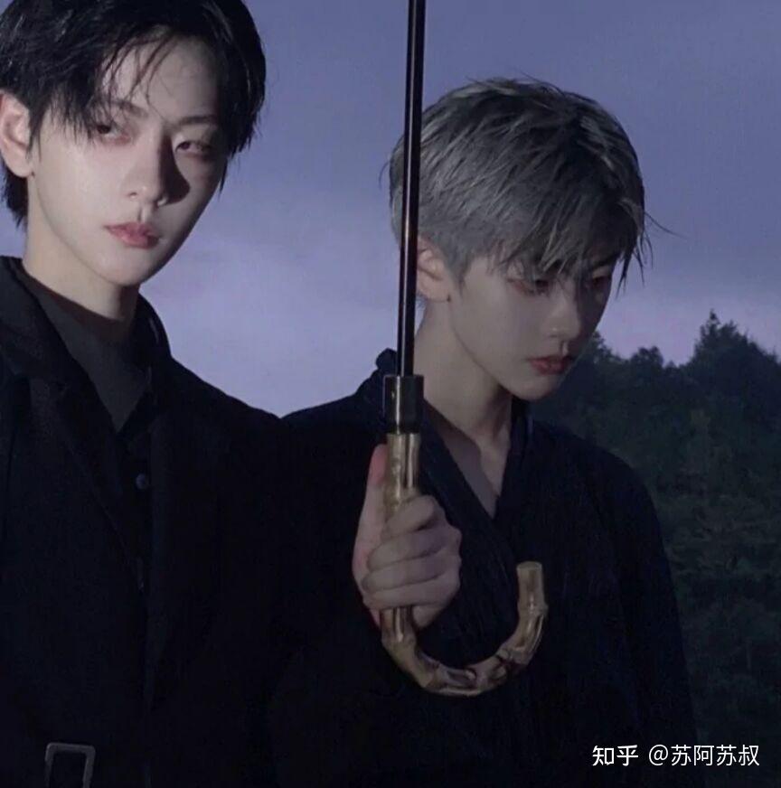 有哪些适合两个男孩子的情头