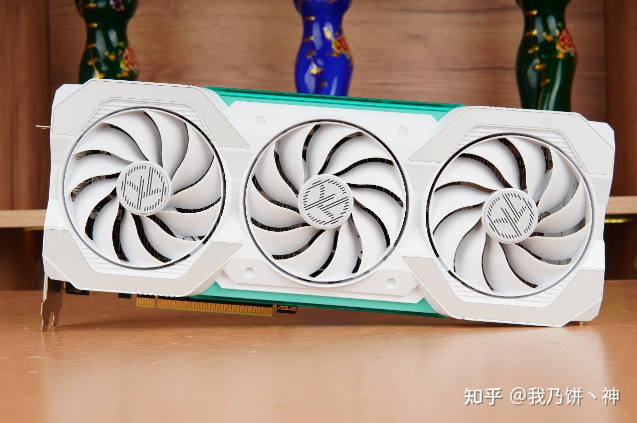12.4L的ITX机箱装240水冷，能盖上就算赢，闪鳞S450 ITX机箱评测 - 知乎
