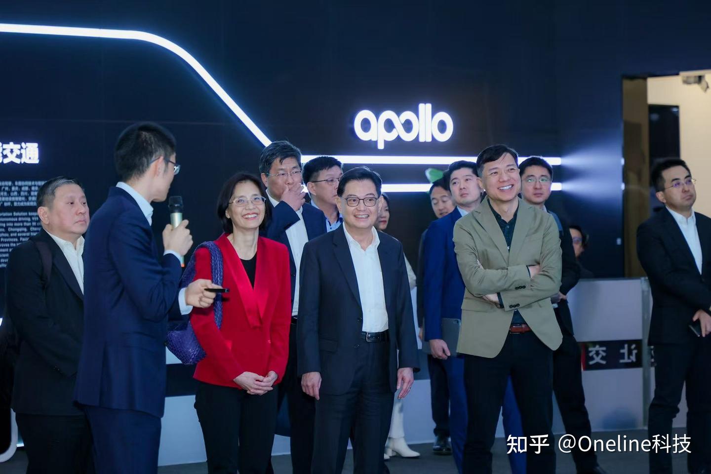 萝卜快跑出海重大信号!获新加坡副总理王瑞杰点赞,有望落地新加坡 - 知乎