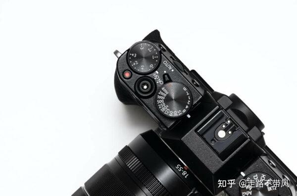 摄影基础入门:5分钟看懂快门速度是什么?快门越快越好? - 知乎
