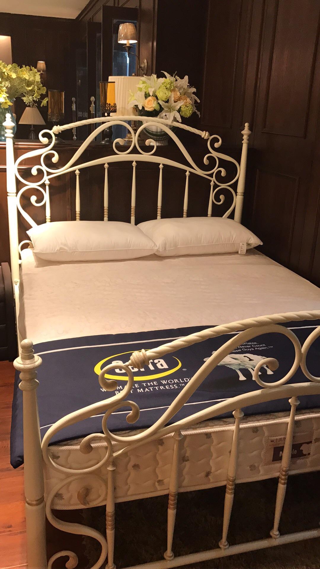 舒达的铁艺床质量好吗还是说实木床会更耐用一些