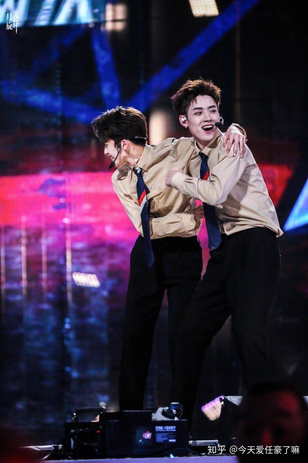 r1se的官推cp都有谁