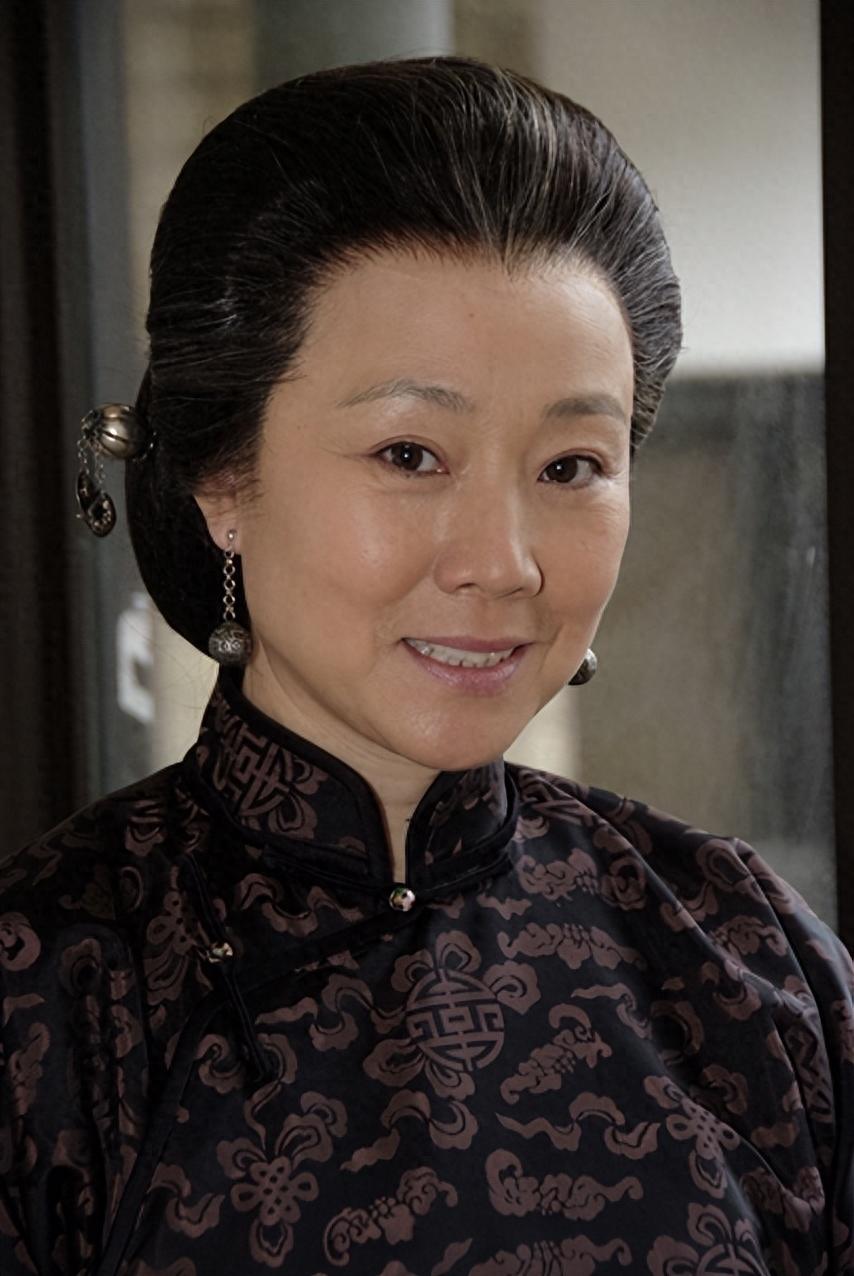 康群智在电视剧《闯关东》中的演技有哪些看点?