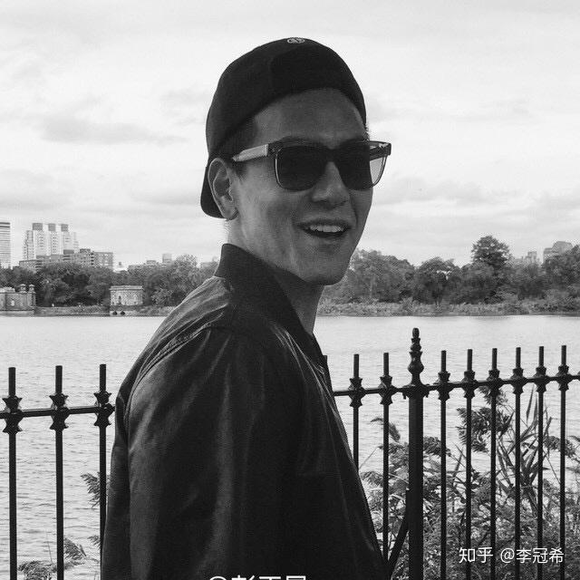 彭于晏有哪些照片可以用来作头像