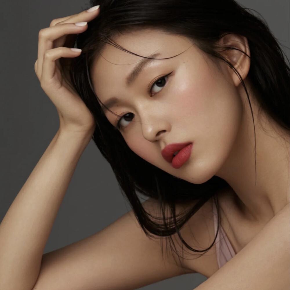 那些女生头像高冷