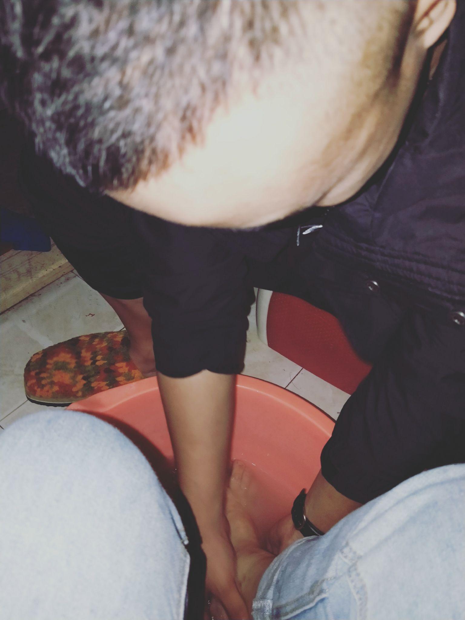 你的男朋友帮你洗脚你会是什么感觉男生又有什么感觉