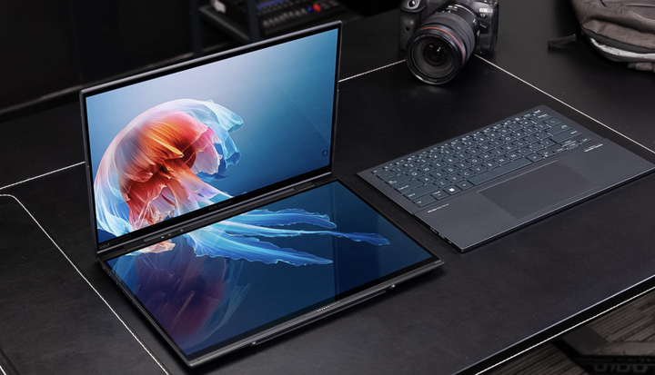 搭载英特尔酷睿ultra9处理器华硕灵耀14双屏释放本地ai超能力