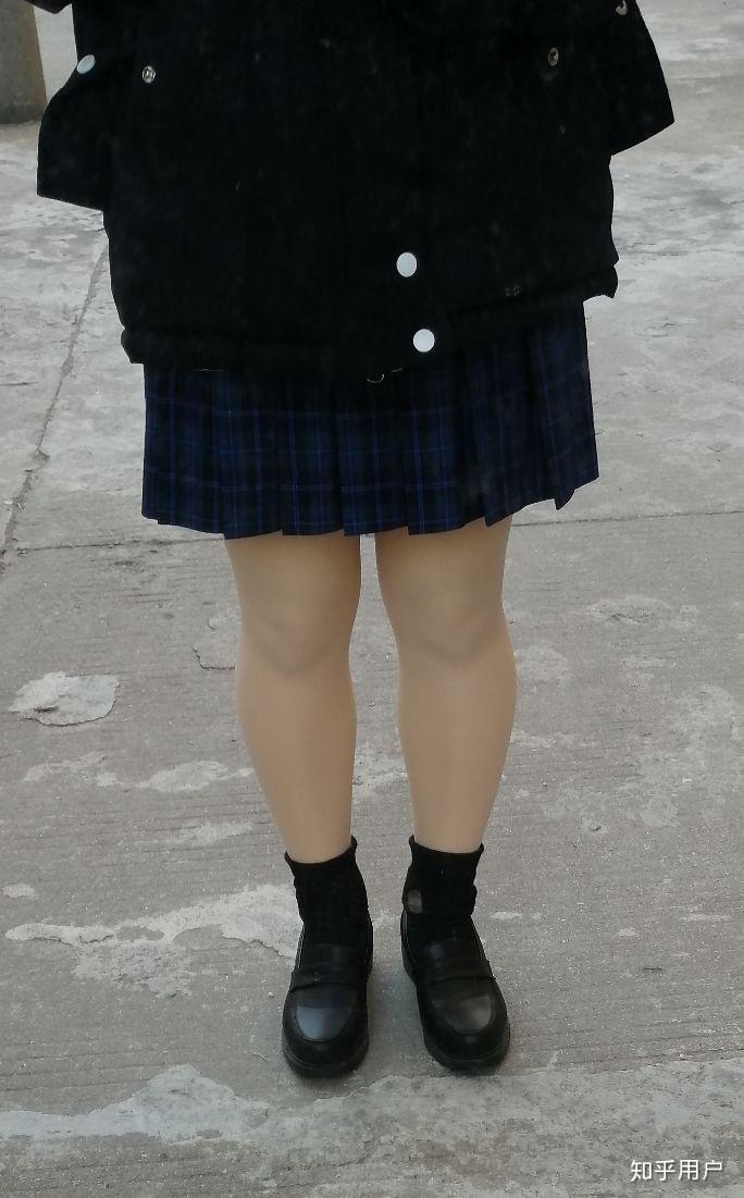 腿粗的女生可以穿jk制服嘛