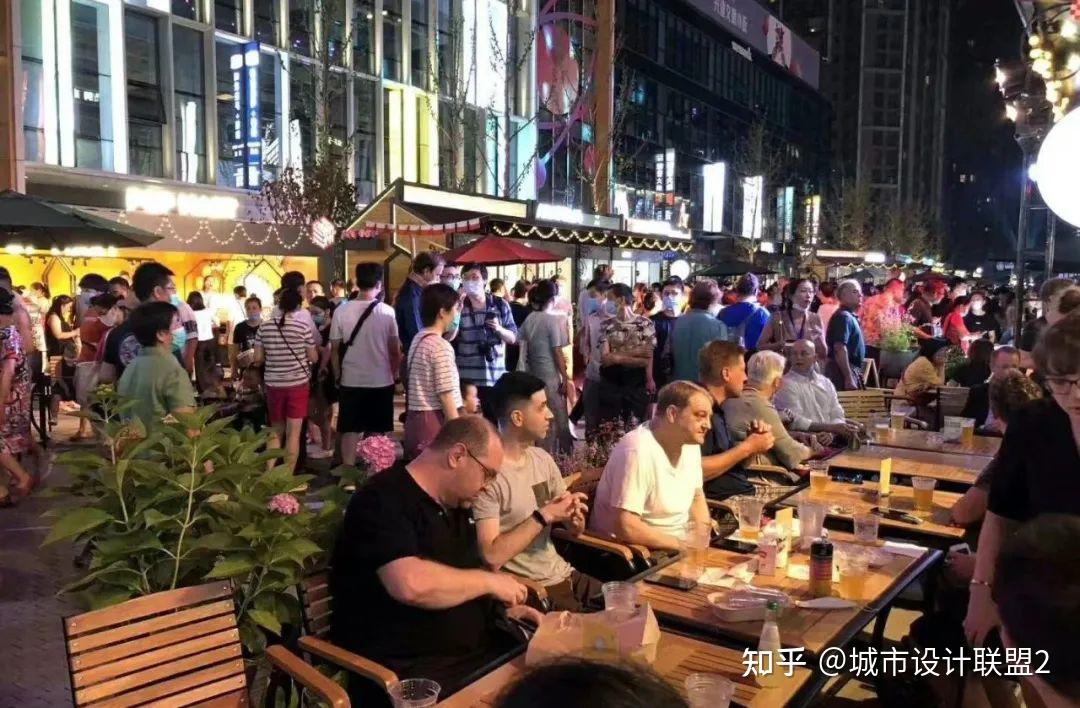 城市更新:景观重塑 旧城复苏 | 四个街道改造案例 - 知乎