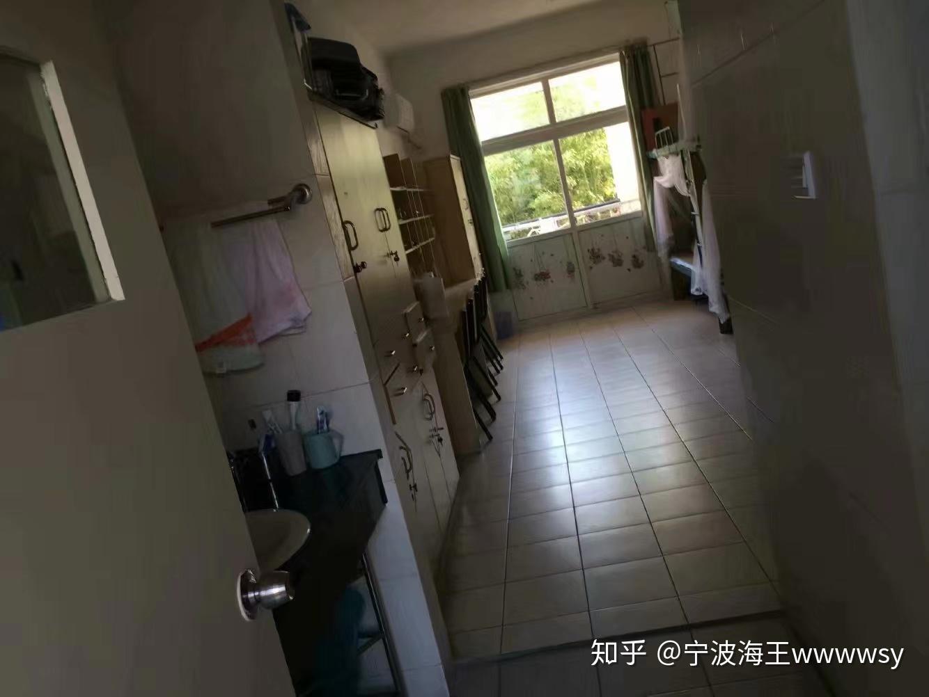 20届新生,很好奇鄞州高级中学的宿舍长什么样? - 知乎