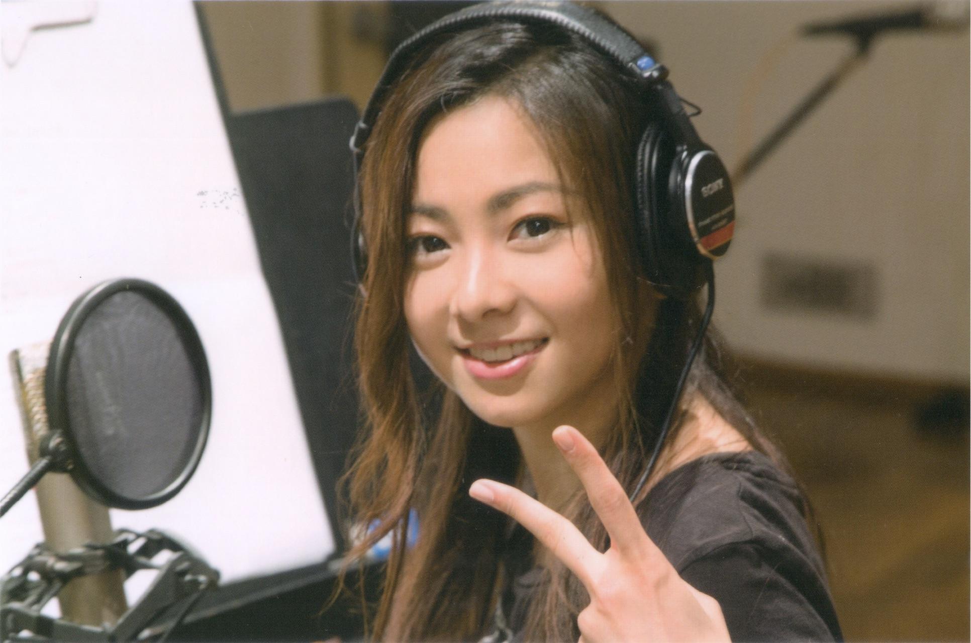 如何评价仓木麻衣的长相? - 知乎