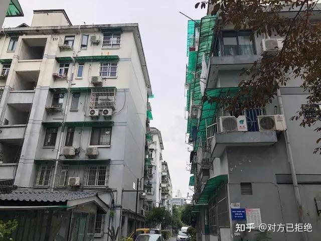 未来哪三种房子不能买 这三类房住着不舒服不说还难转手