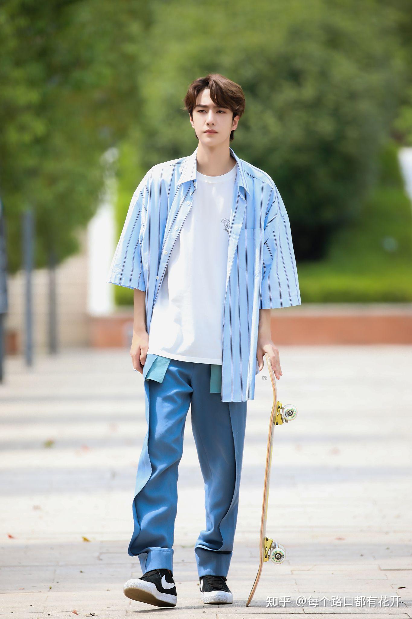 你认为王一博最帅的全身照是哪张? - 知乎