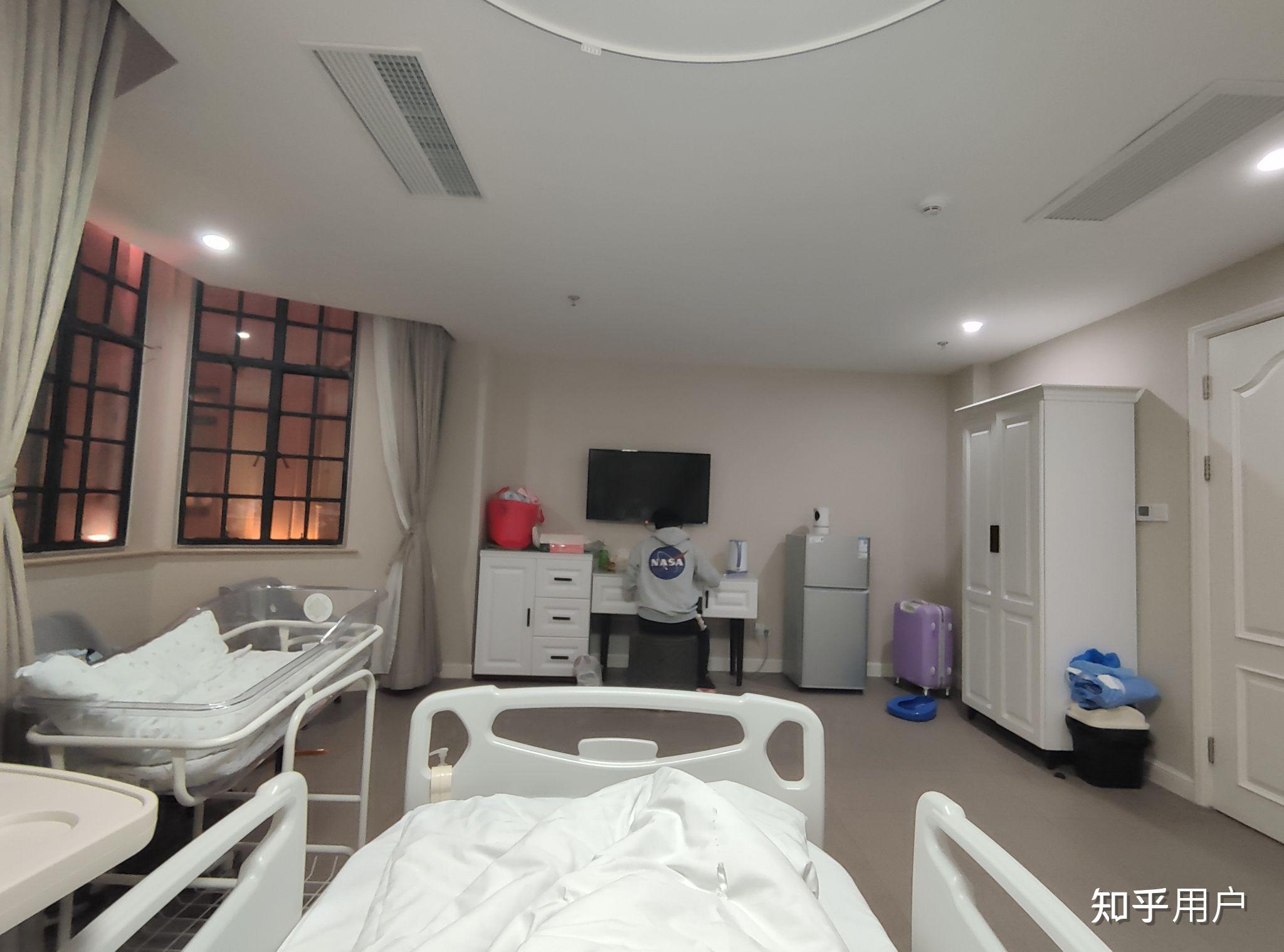 上海市第一妇婴保健院顺利完成医院首例最新一代达芬奇机器人“子宫内膜癌分期”手术_健康 _ 文汇网