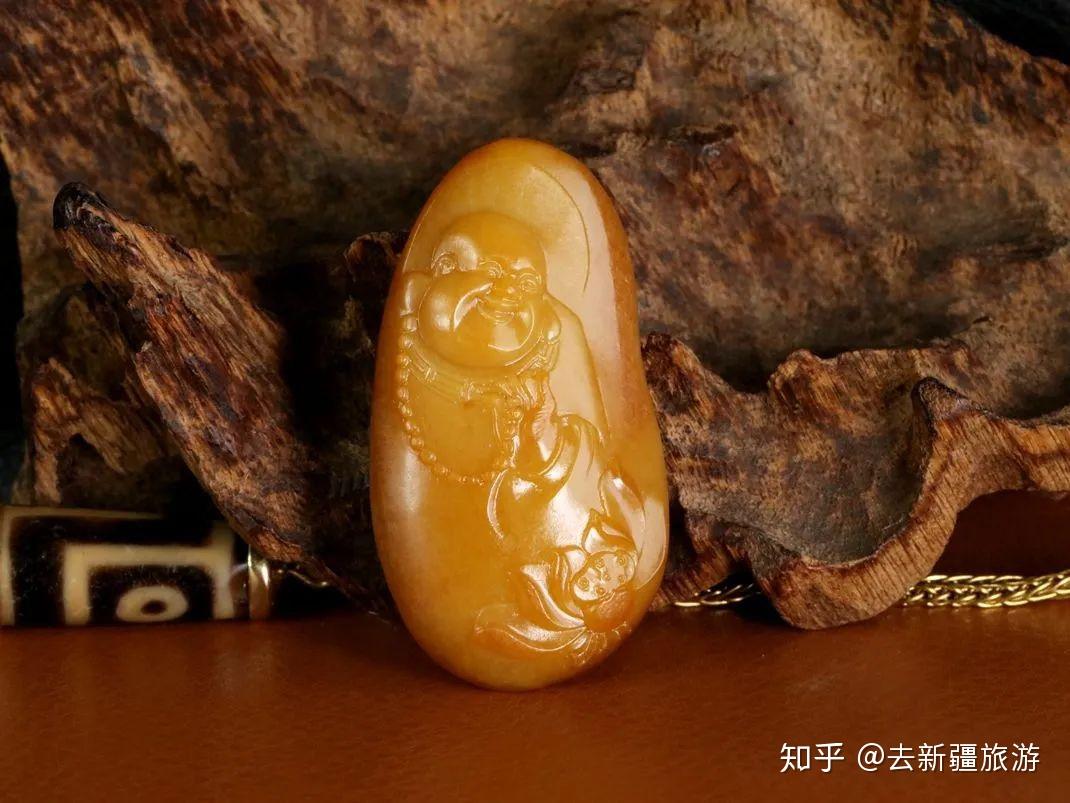 和田玉籽料的沁色你了解多少？掌握这些瞬间成为和田玉的行家！ - 知乎