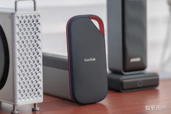 闪迪 E82 至尊超极速：USB 4 + 3800MB/s 峰值性能 移动固态硬盘新纪元 - 知乎