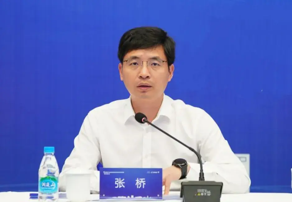 43岁！湖南籍张桥，任“双一流”大学校长 - 知乎