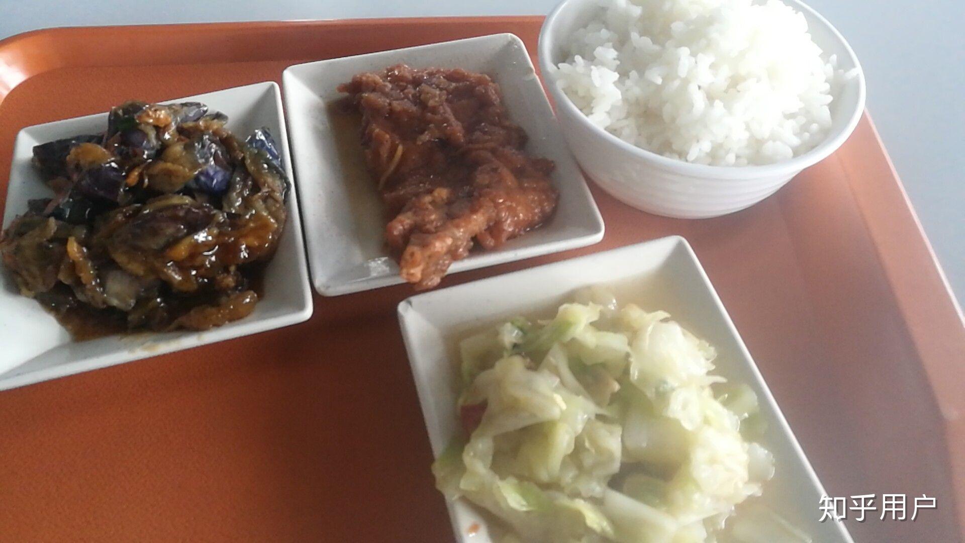 在西交利物浦大学里就餐是一种怎样的体验有什么推荐的食堂和美食