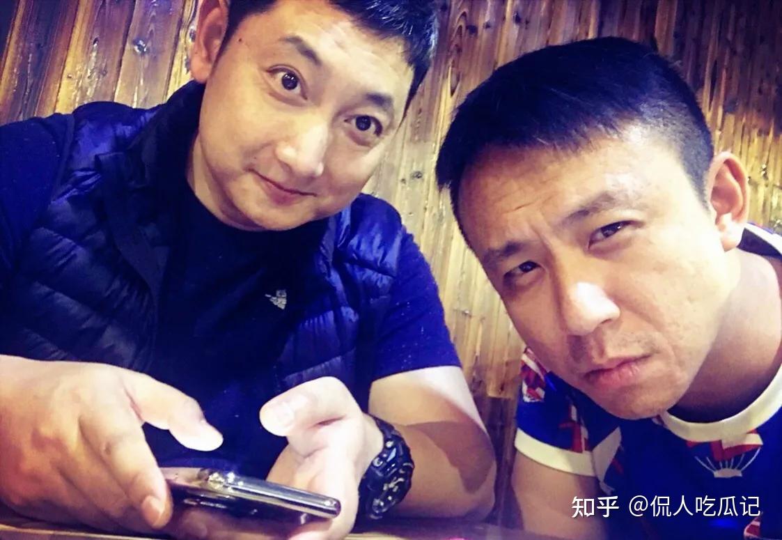 马元:因《血色浪漫》成名,不懂浪漫的他与演员妻子恩爱15年,成了惹人羡的模范夫妻 - 知乎
