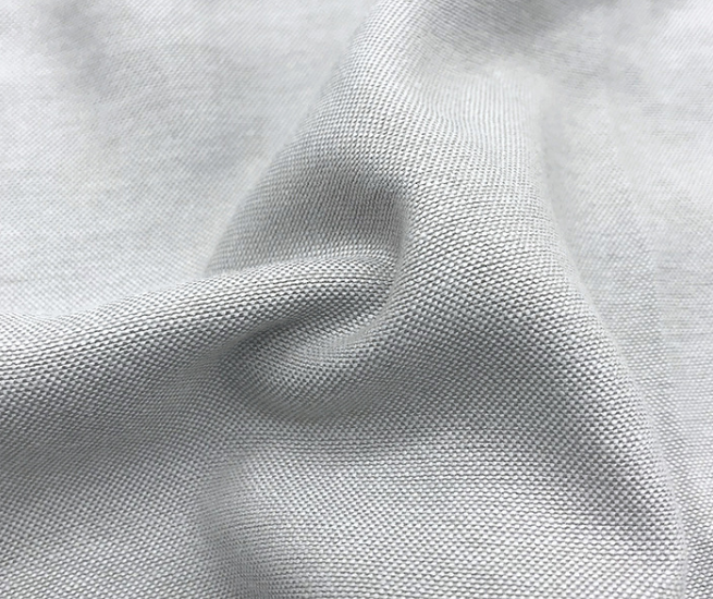 服装面料特性介绍_服装设计学院排名_不同材质面料的造型特点