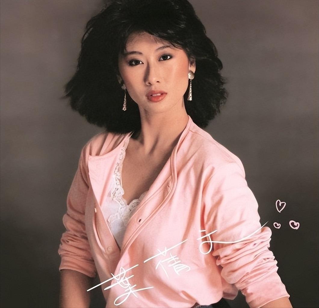 如何评价歌手叶倩文?