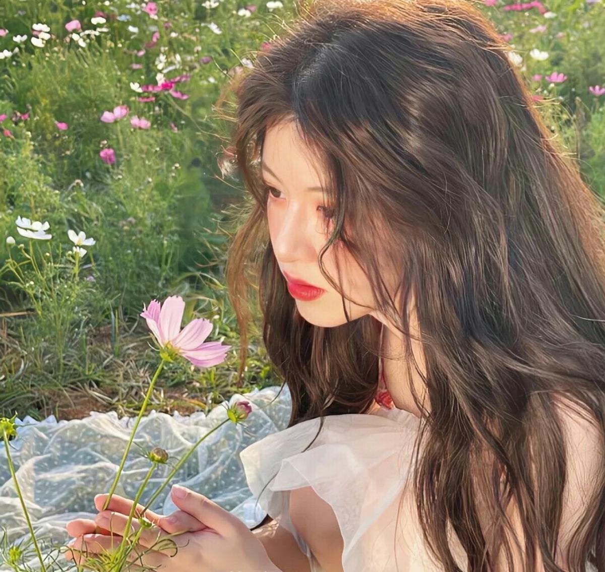 有没有超级好看的女生头像? - 知乎