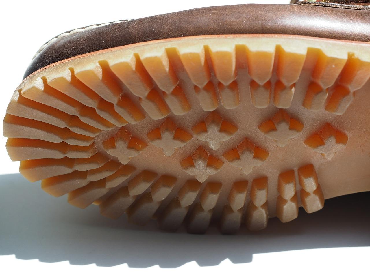 3. 爱步耐磨性揭秘