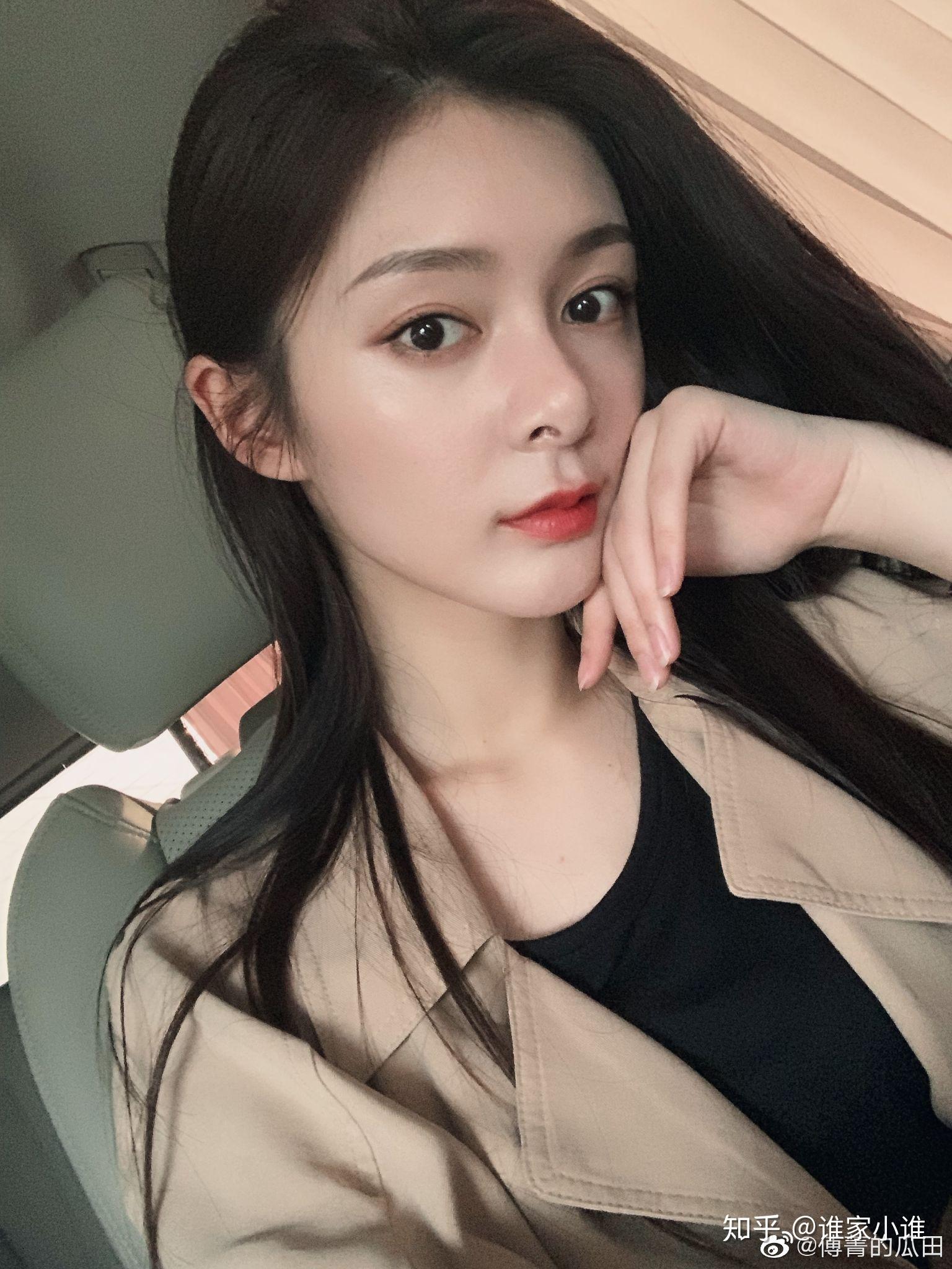 傅菁女士的清纯美照有哪些?