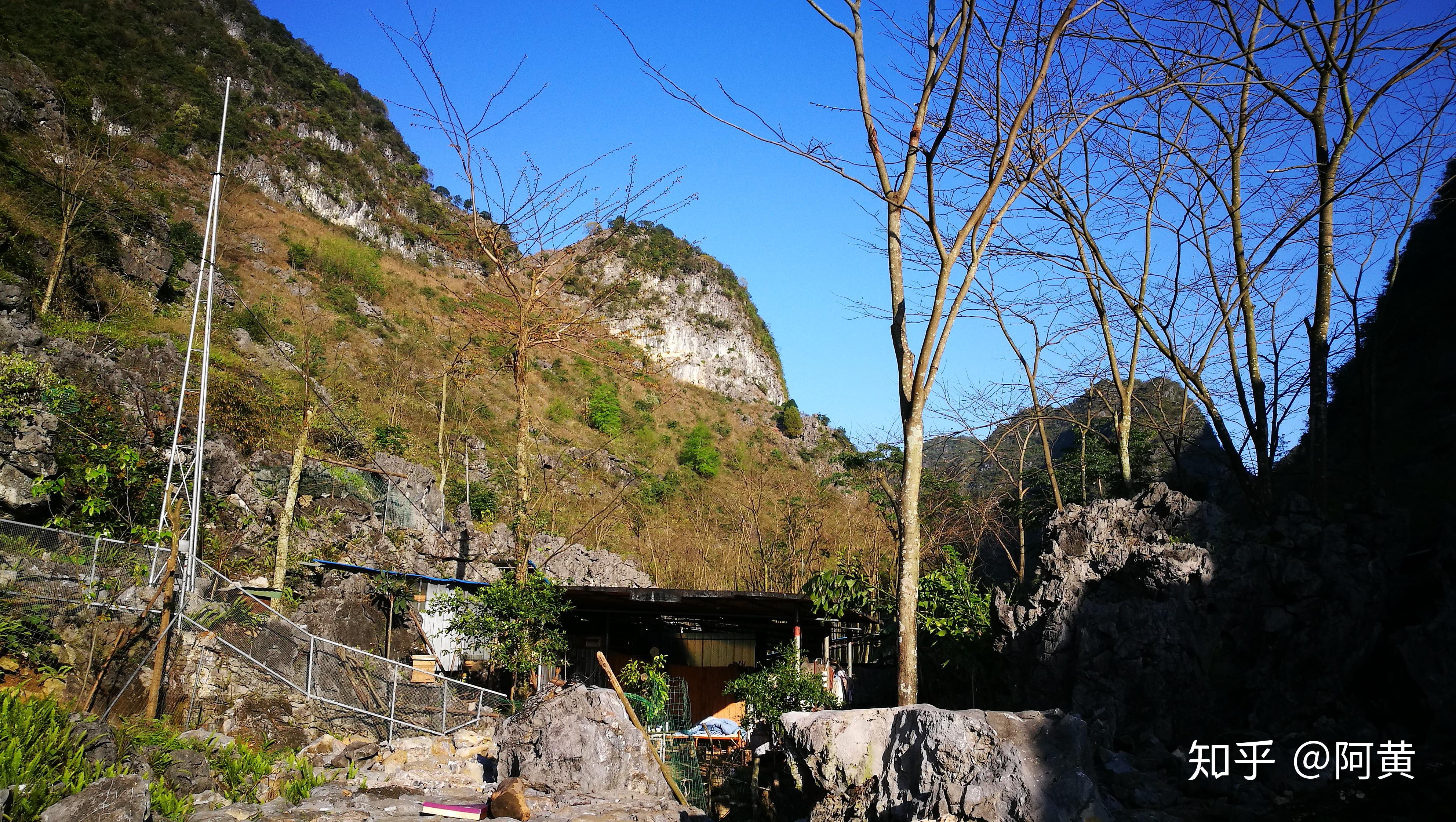 在深山老林里建造一座能满足现代生活的房子是否可行?