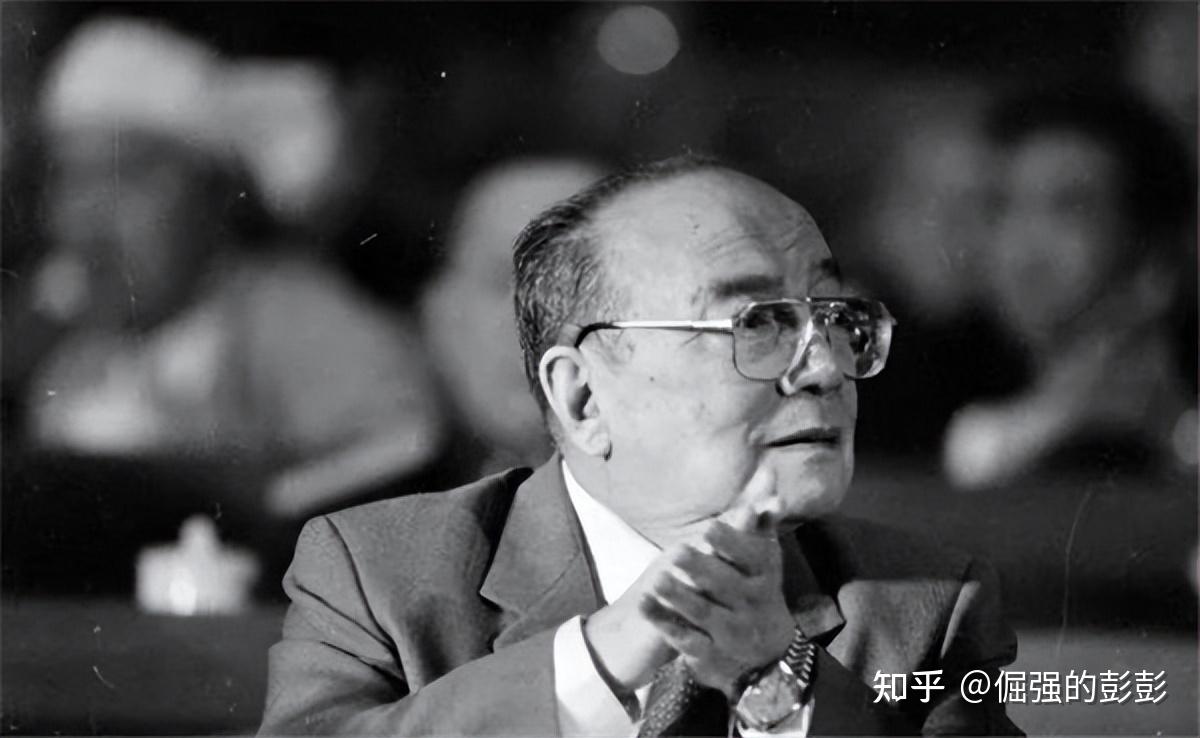 他是前国家主席的弟弟，1988年被授予上将军衔，享年93岁 - 知乎