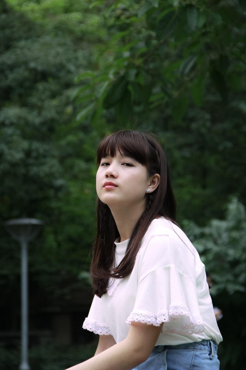 轻舟已过万重山